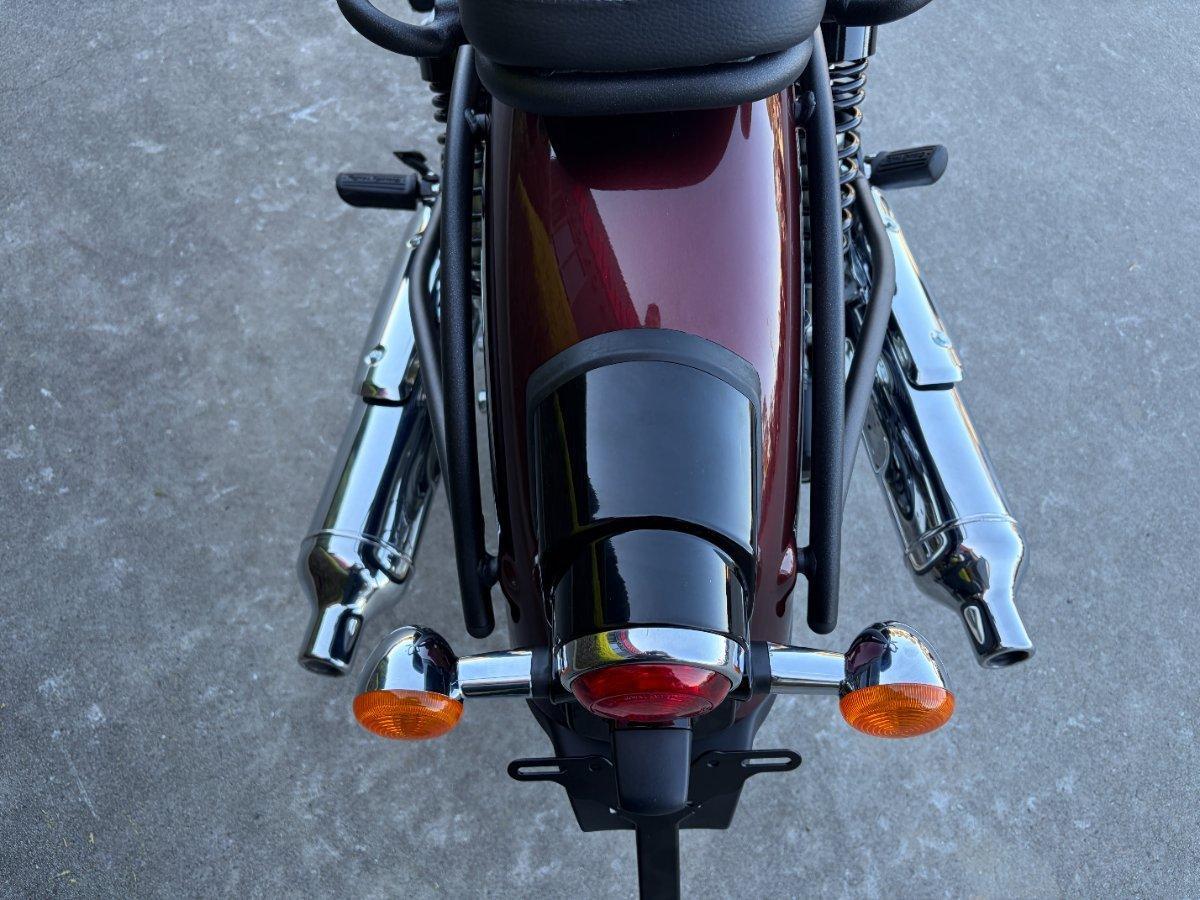 2025 ROYAL ENFIELD CLASSIC 650 ROAD