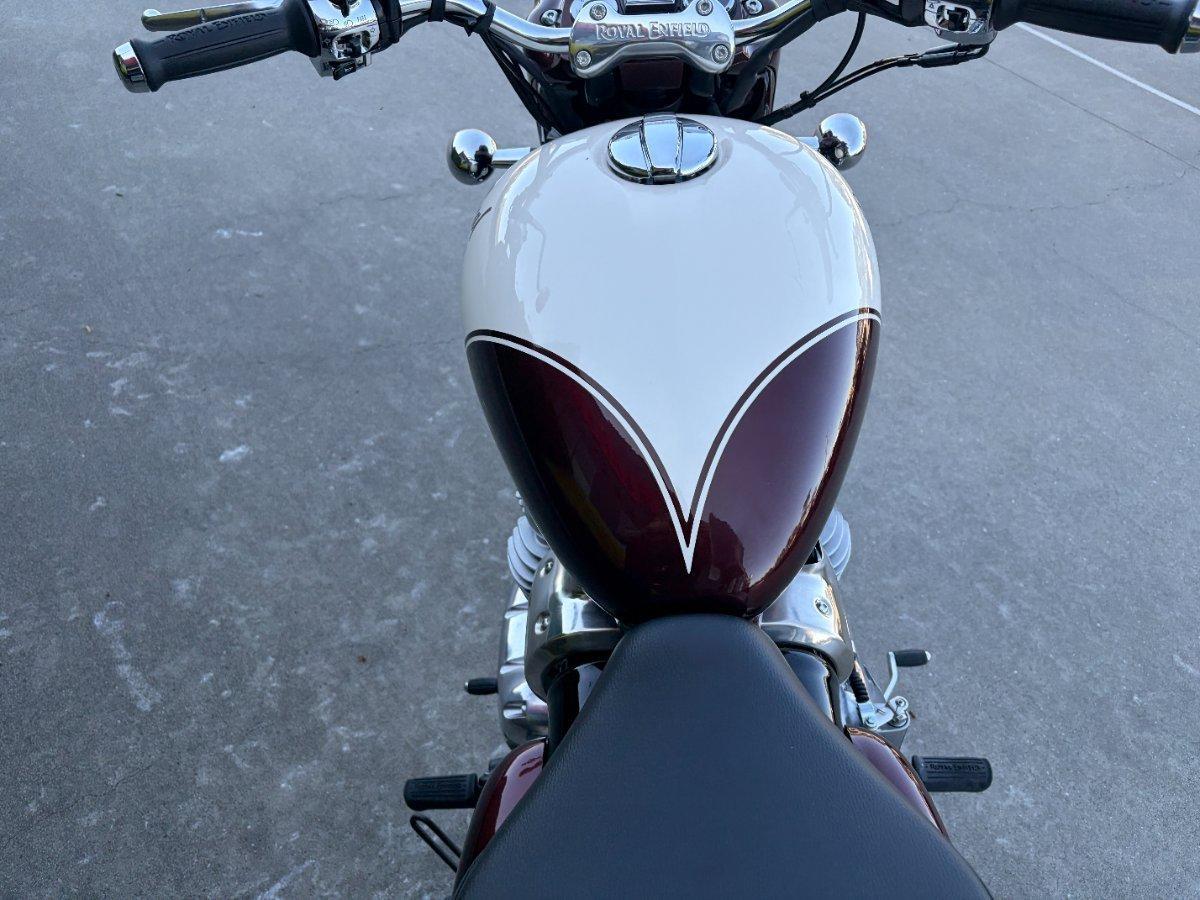 2025 ROYAL ENFIELD CLASSIC 650 ROAD