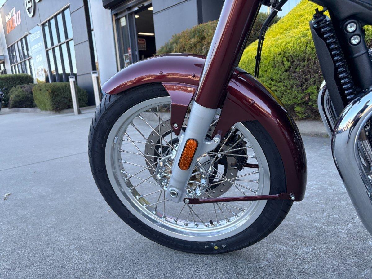 2025 ROYAL ENFIELD CLASSIC 650 ROAD