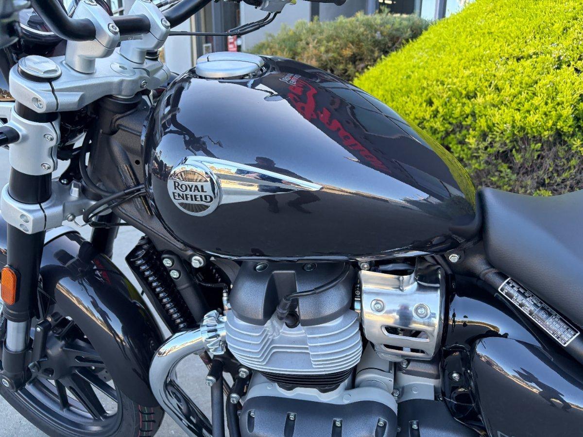 2026 ROYAL ENFIELD SUPER METEOR 650 ROAD