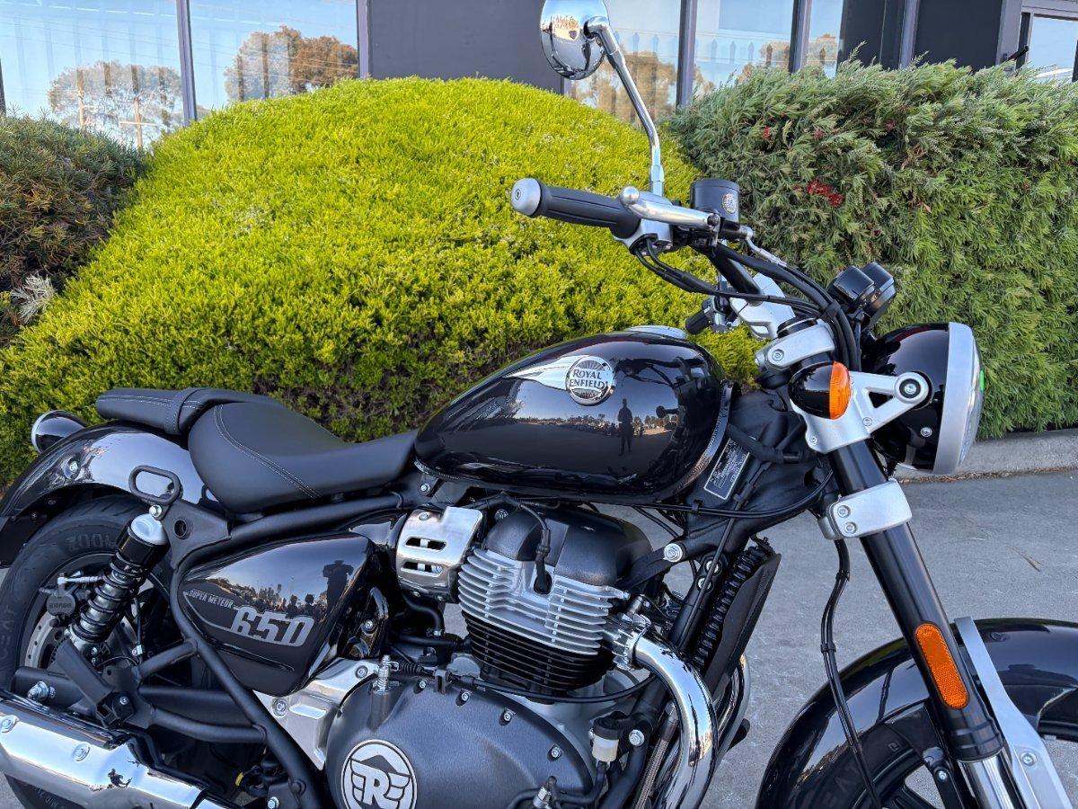 2026 ROYAL ENFIELD SUPER METEOR 650 ROAD