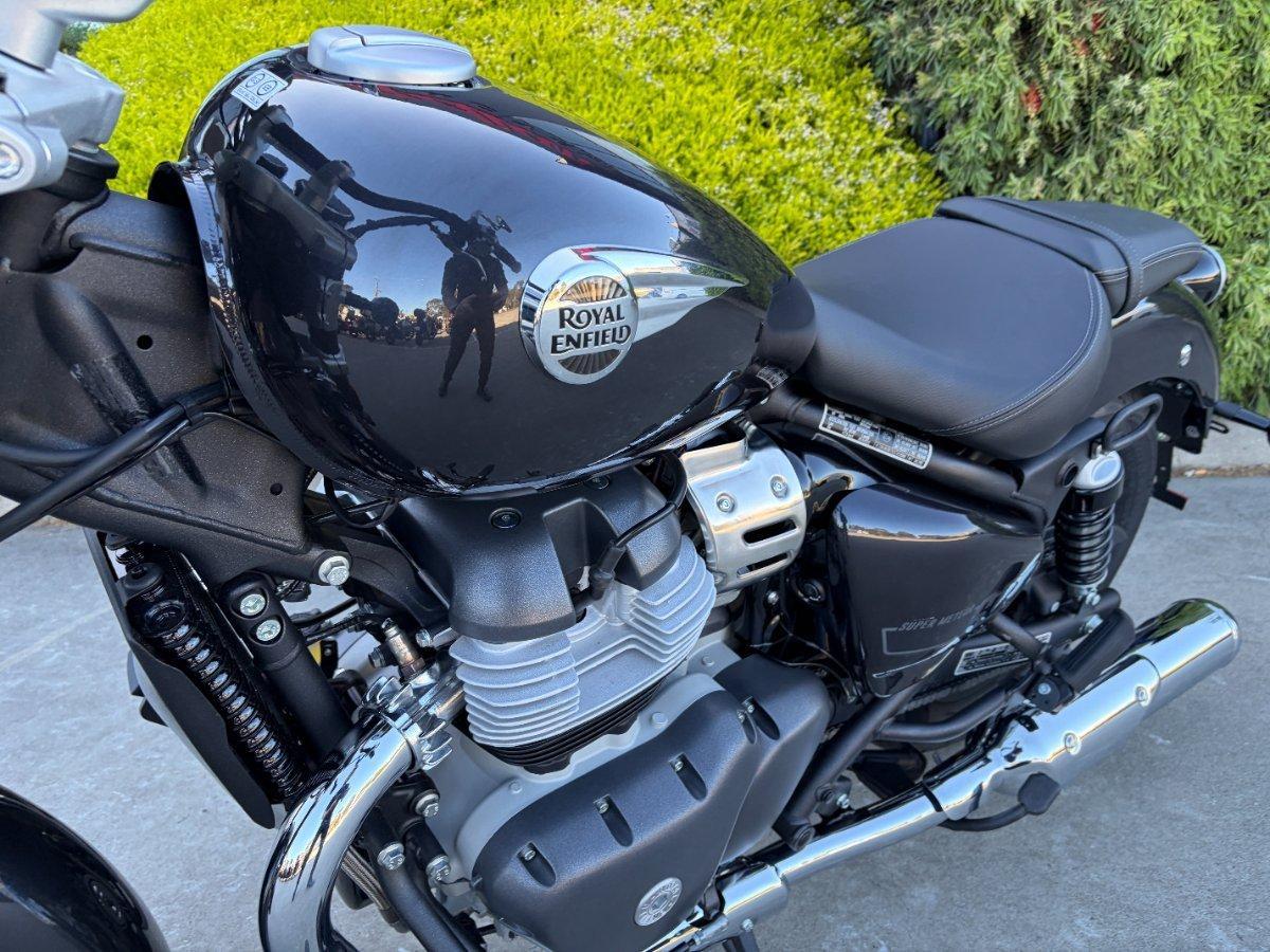 2026 ROYAL ENFIELD SUPER METEOR 650 ROAD