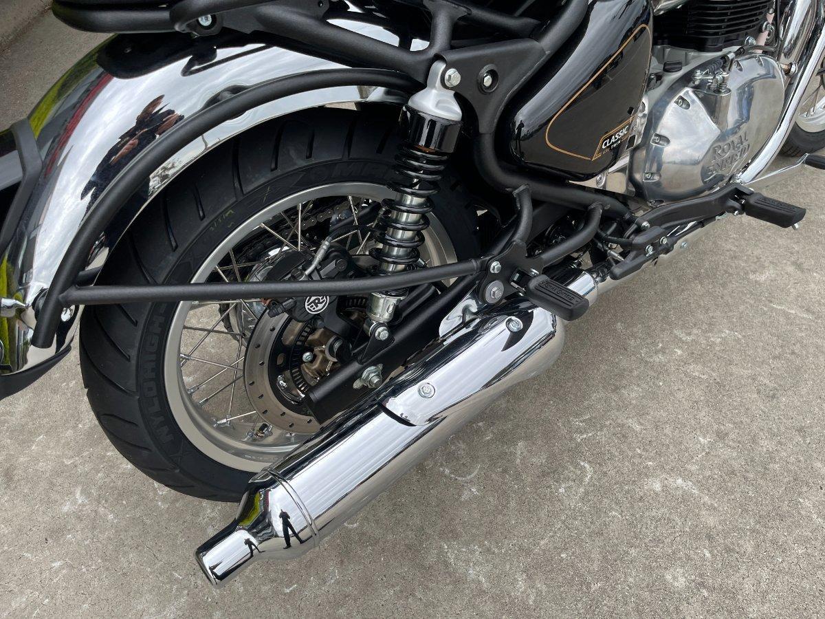 2026 ROYAL ENFIELD CLASSIC 650 ROAD