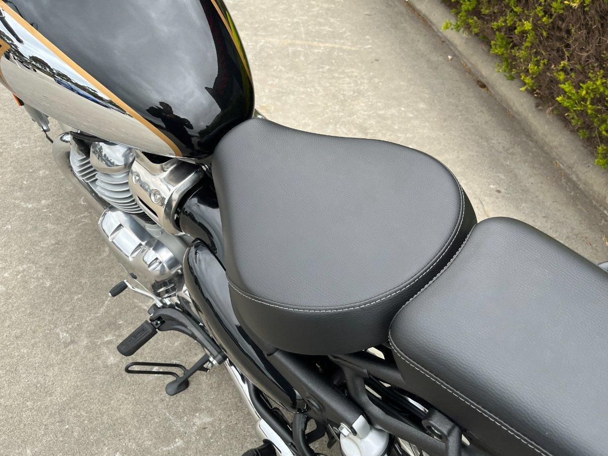 2026 ROYAL ENFIELD CLASSIC 650 ROAD