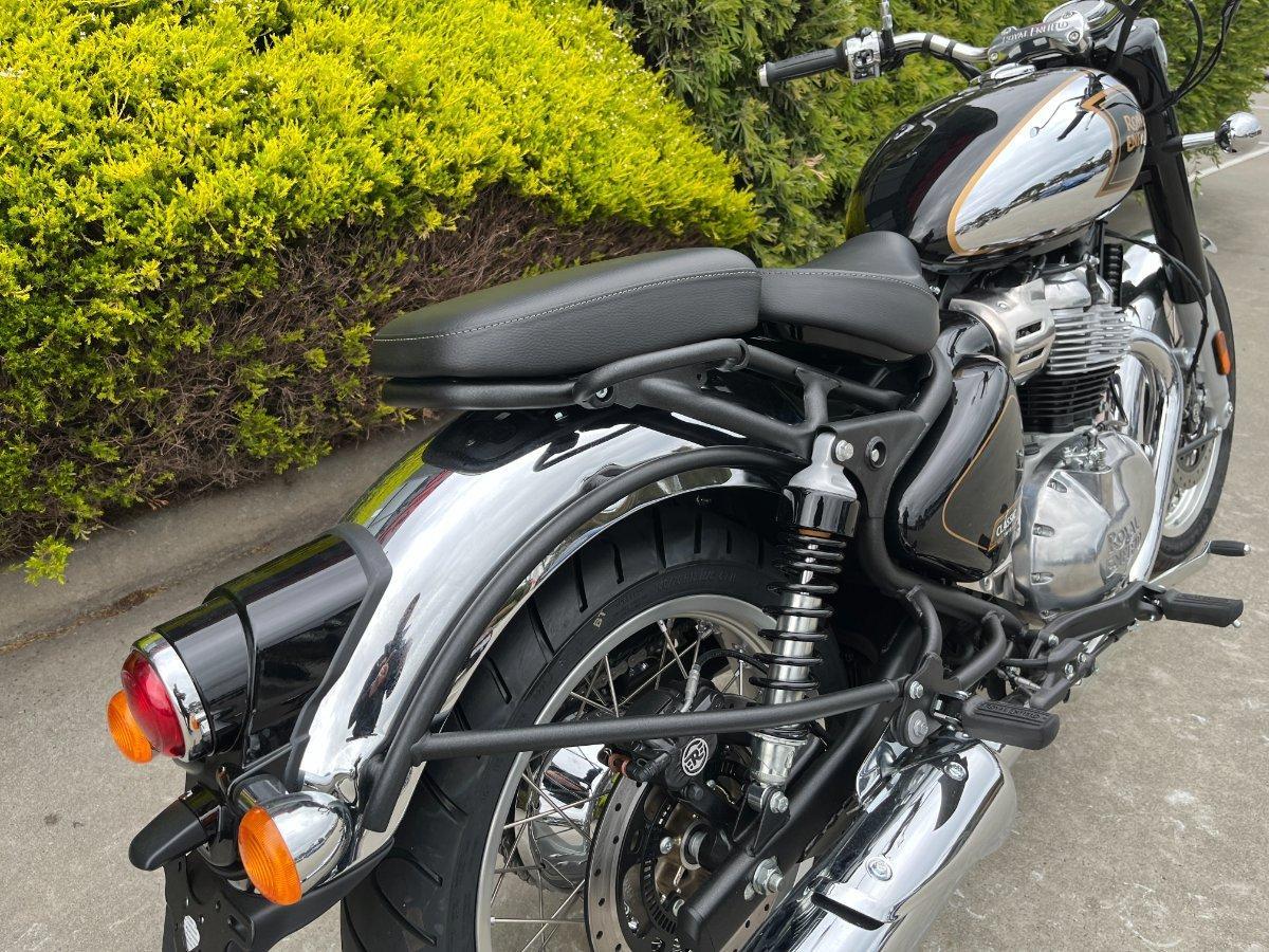 2026 ROYAL ENFIELD CLASSIC 650 ROAD