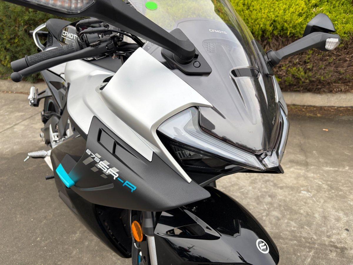 2025 CF MOTO 675 SR-R SPORTS