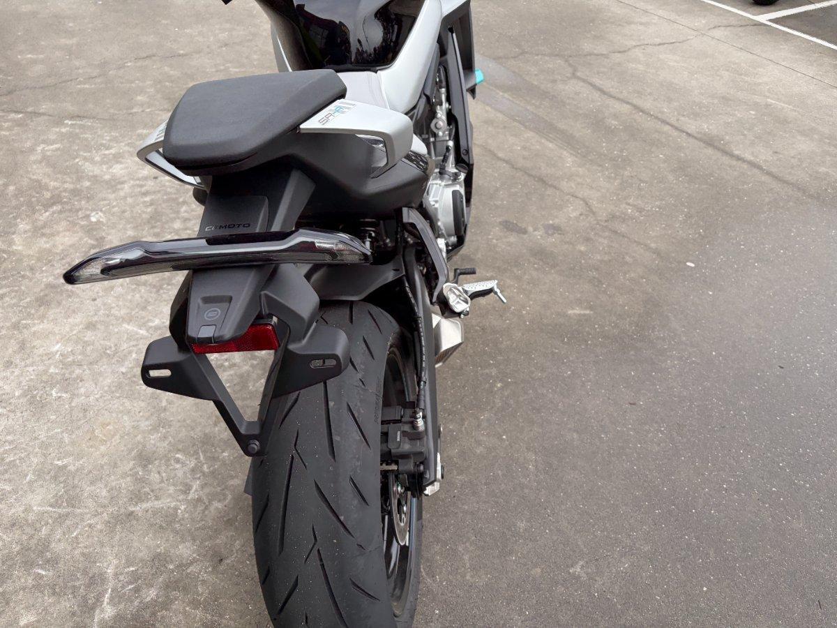 2025 CF MOTO 675 SR-R SPORTS