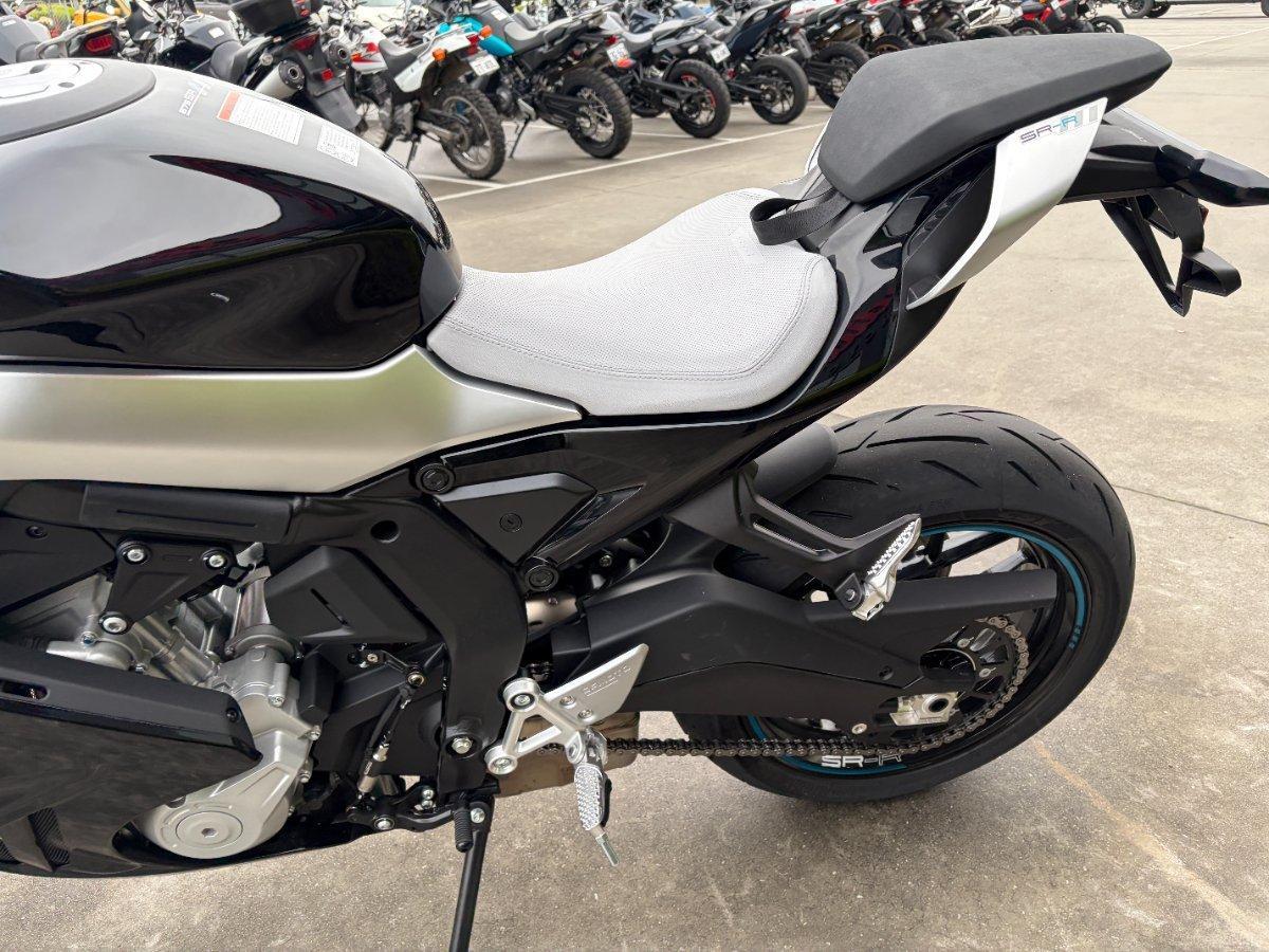 2025 CF MOTO 675 SR-R SPORTS