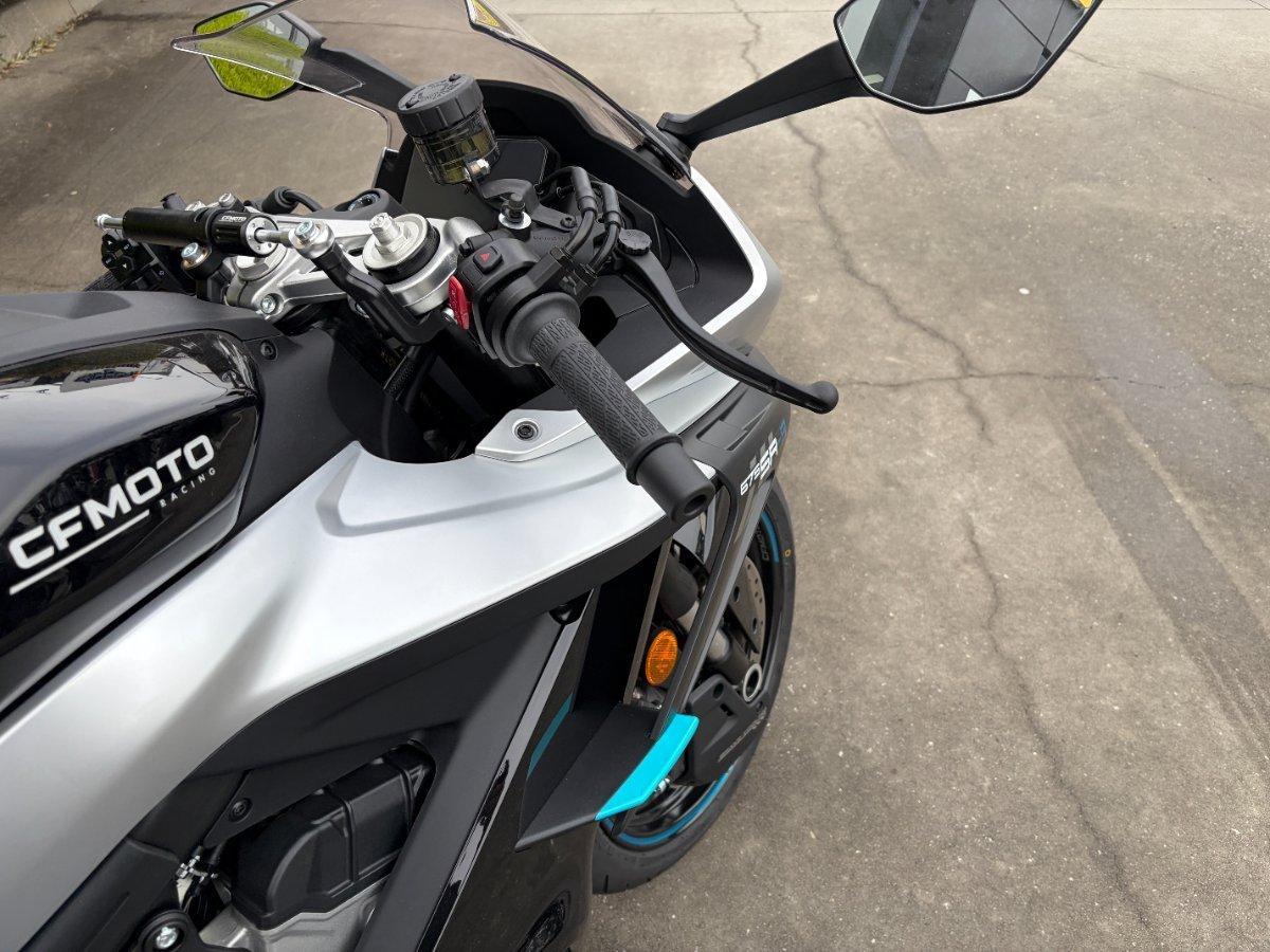 2025 CF MOTO 675 SR-R SPORTS