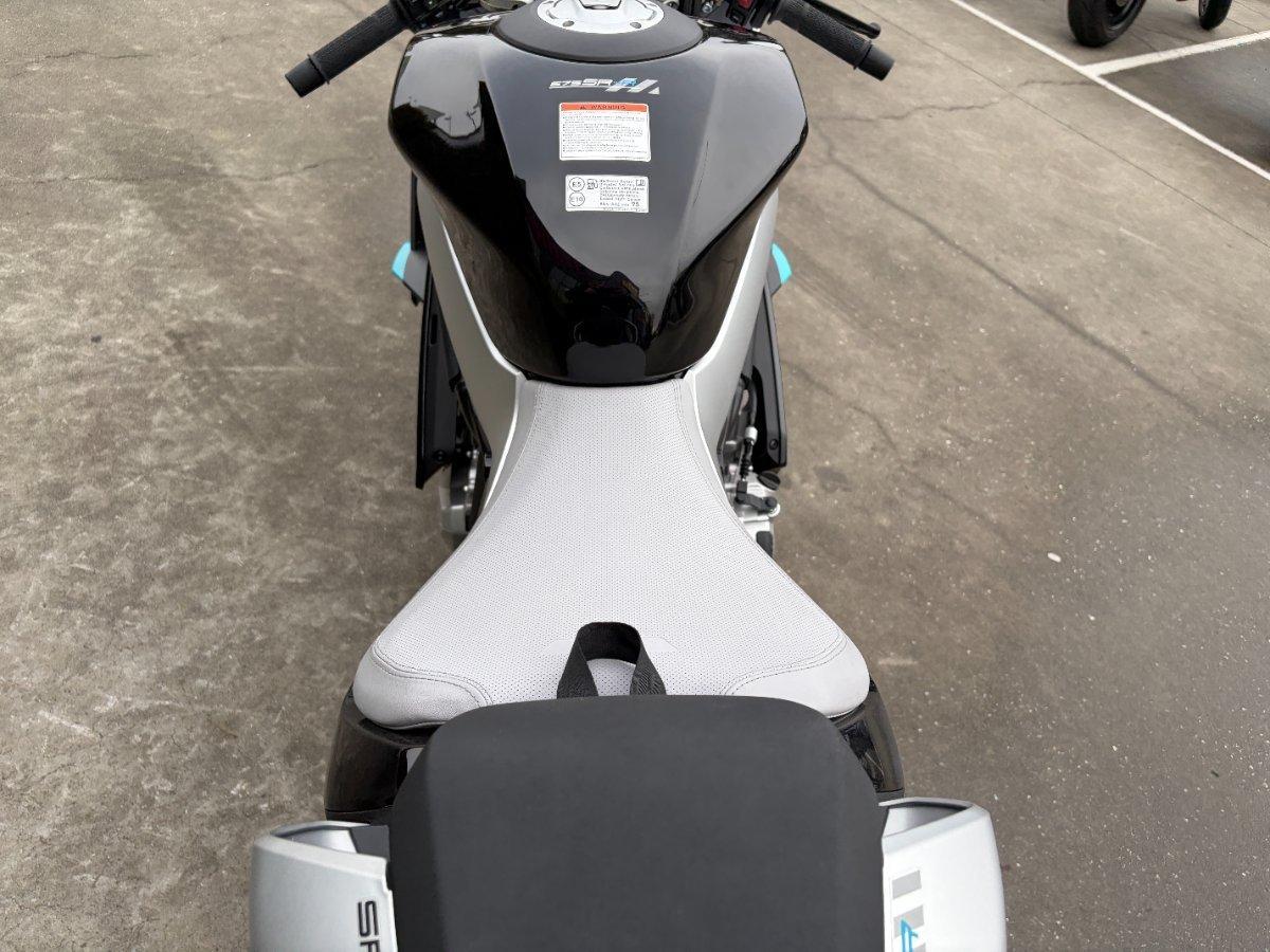 2025 CF MOTO 675 SR-R SPORTS