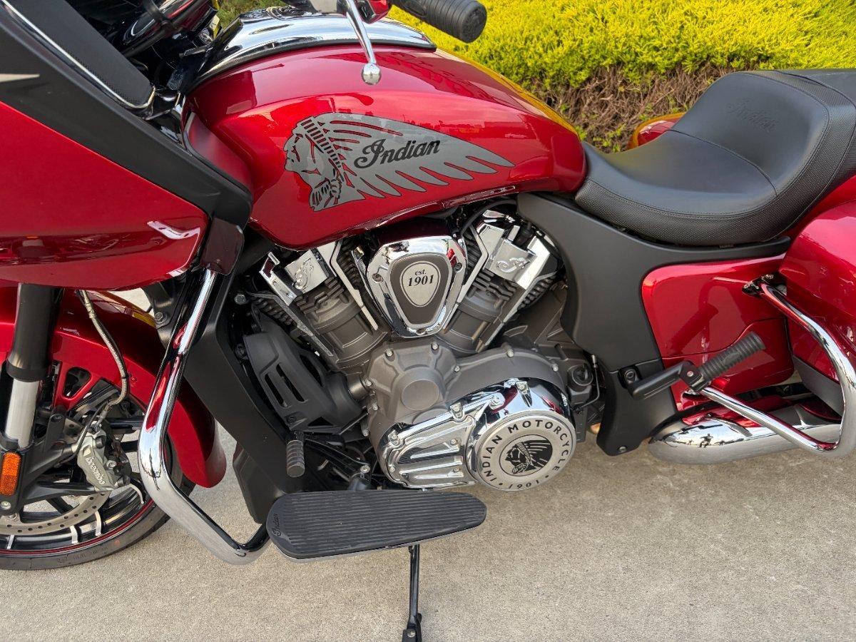 2021 INDIAN CHALLENGER LIMITED ROAD