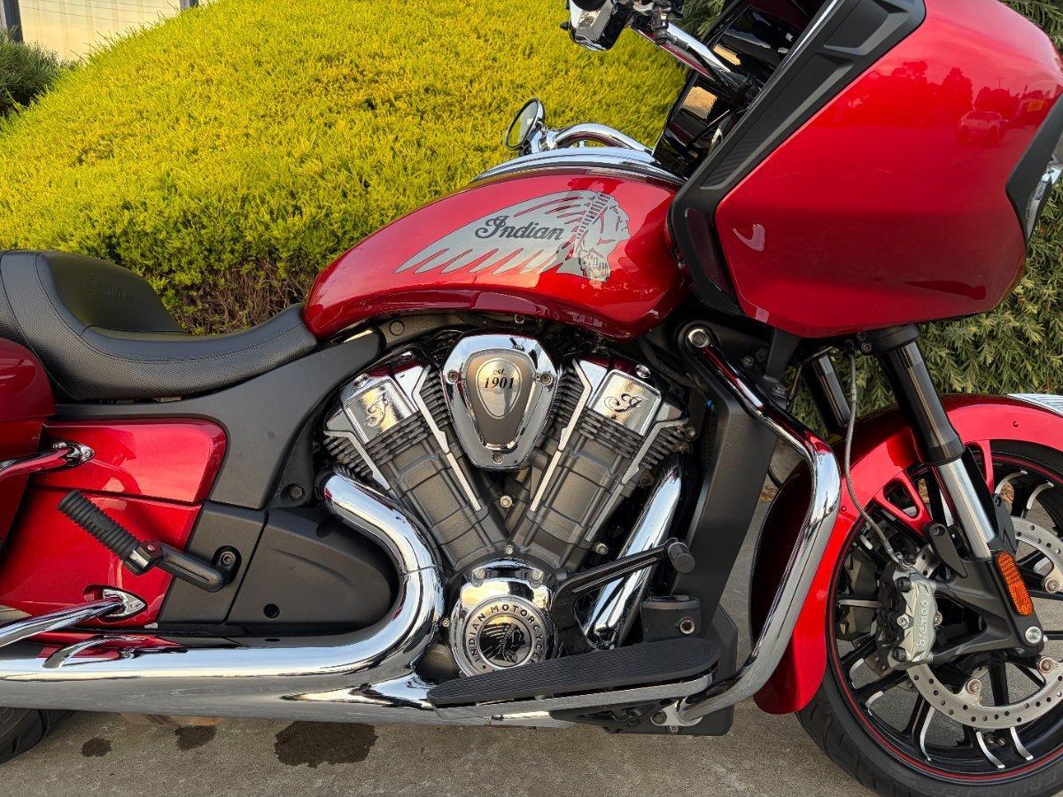 2021 INDIAN CHALLENGER LIMITED ROAD