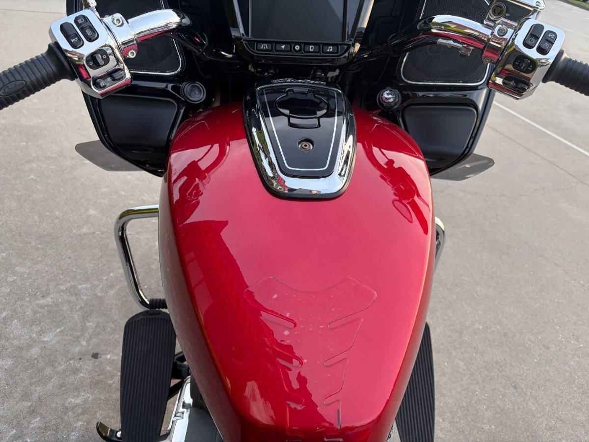 2021 INDIAN CHALLENGER LIMITED ROAD