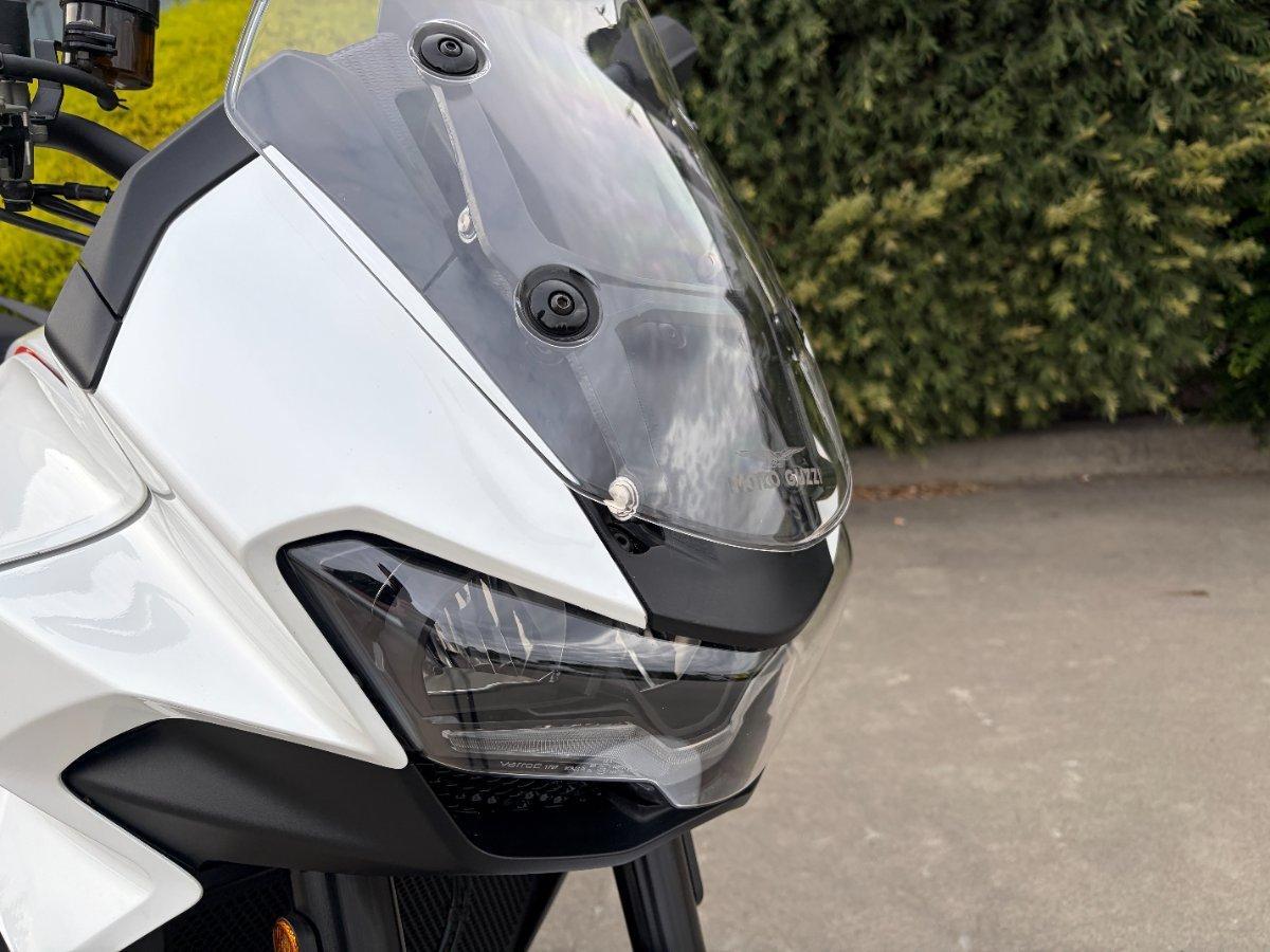 2023 MOTO GUZZI V100 MANDELLO ROAD