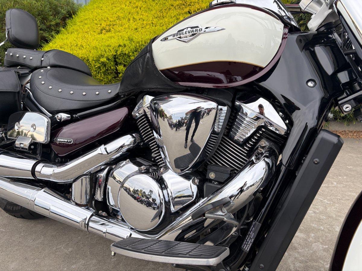 2010 SUZUKI VLR 1800T BOULEVARD (C109RT) CRUISER