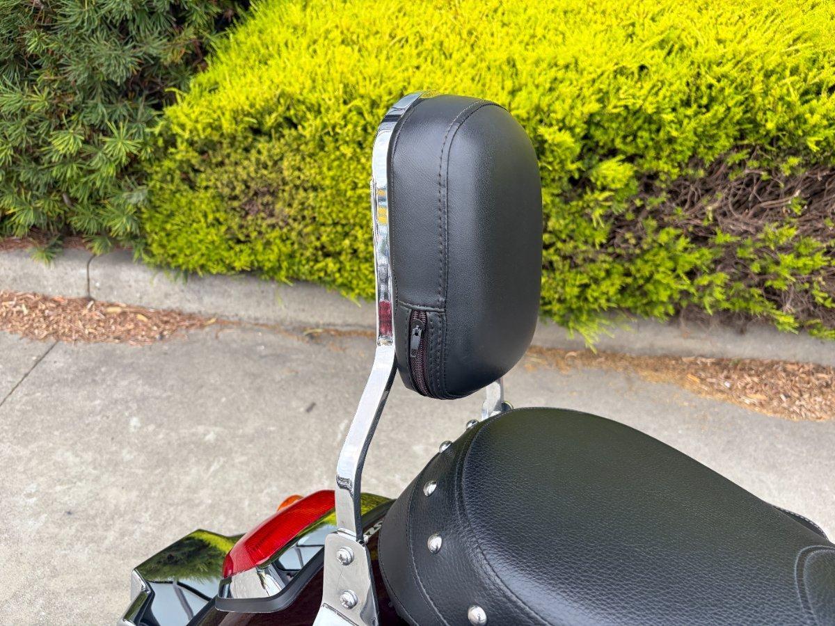2010 SUZUKI VLR 1800T BOULEVARD (C109RT) CRUISER