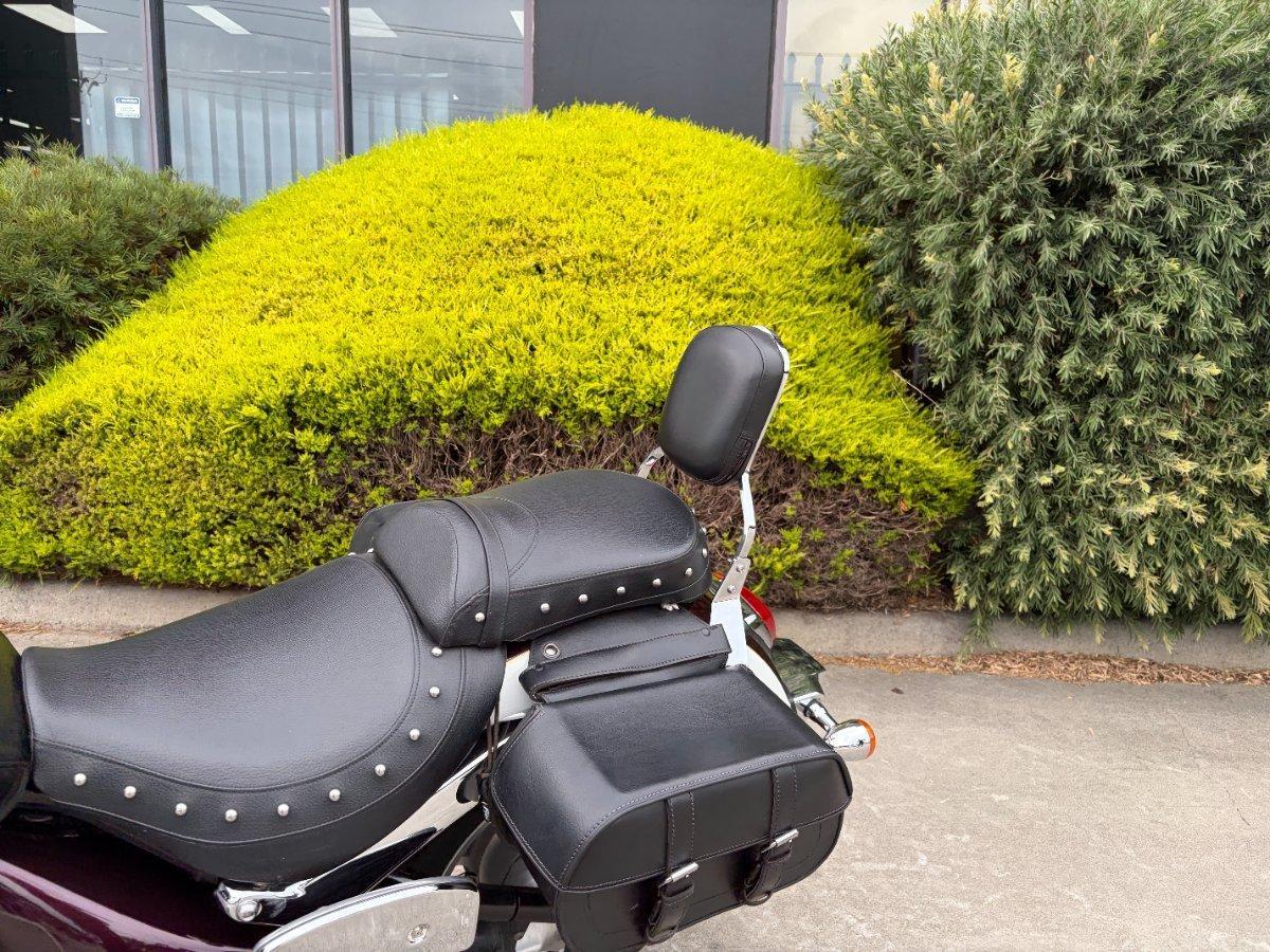 2010 SUZUKI VLR 1800T BOULEVARD (C109RT) CRUISER