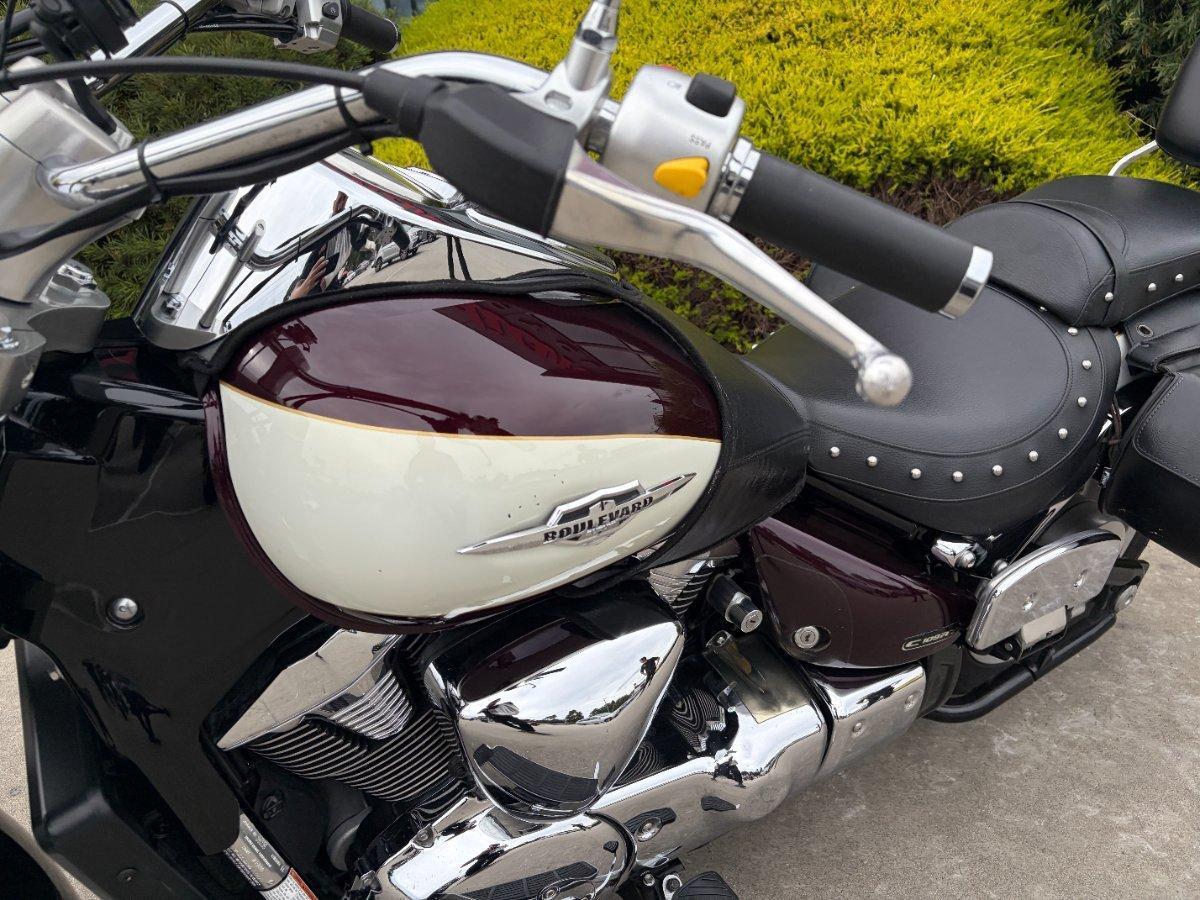 2010 SUZUKI VLR 1800T BOULEVARD (C109RT) CRUISER