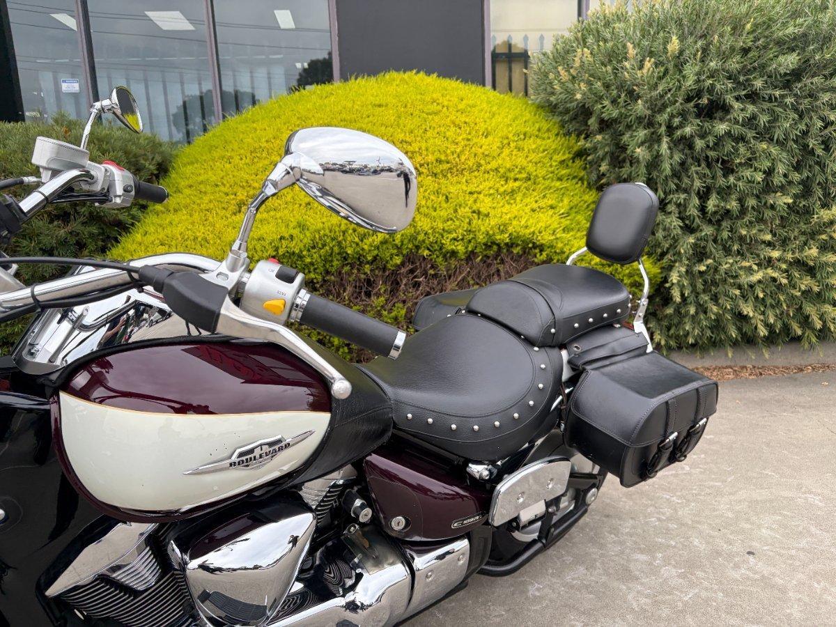 2010 SUZUKI VLR 1800T BOULEVARD (C109RT) CRUISER