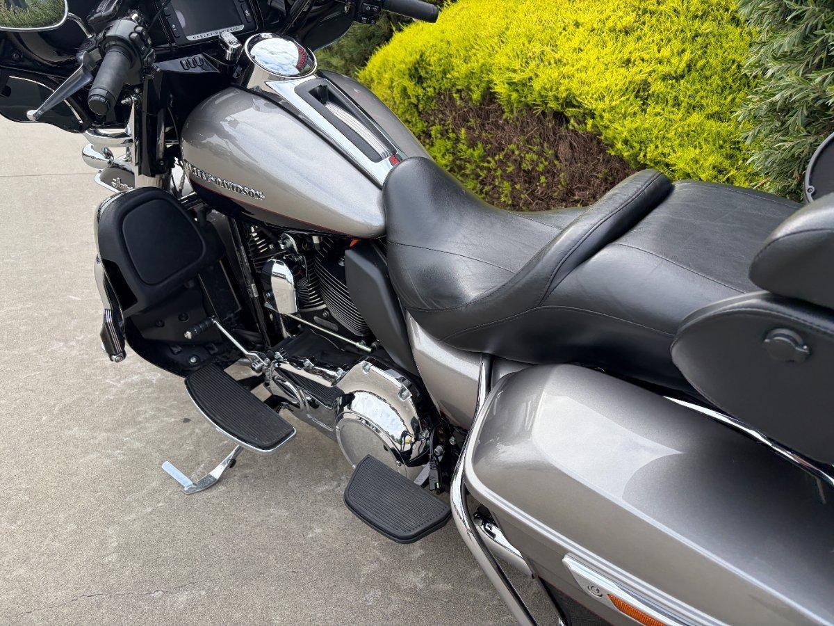 2016 HARLEY-DAVIDSON FLHTK ULTRA LIMITED CRUISER