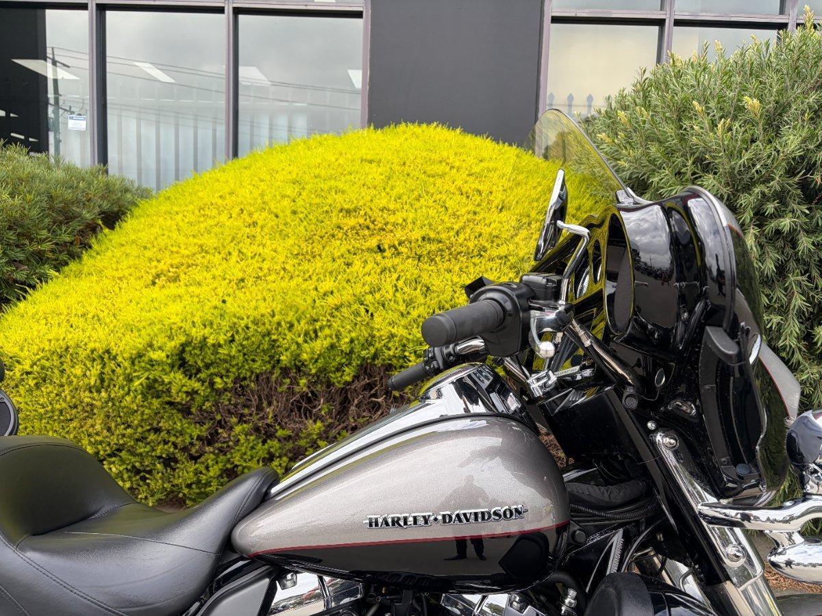 2016 HARLEY-DAVIDSON FLHTK ULTRA LIMITED CRUISER
