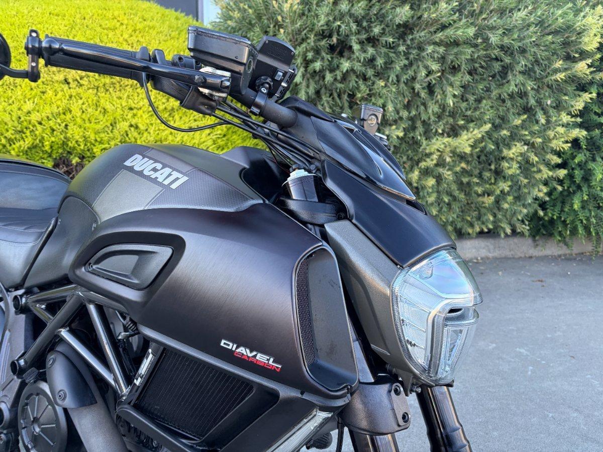 2016 DUCATI DIAVEL CARBON CRUISER