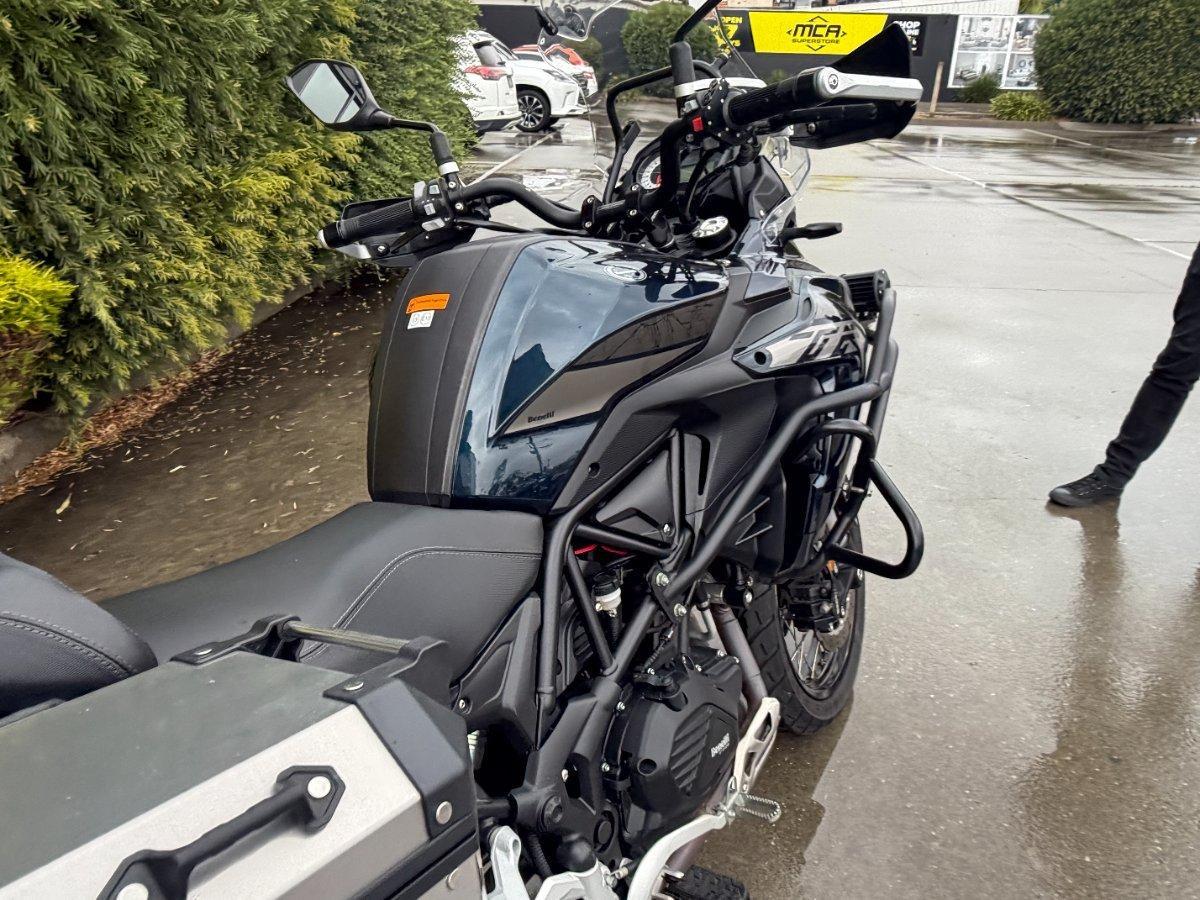 2022 BENELLI TRK 502X (ABS) ROAD