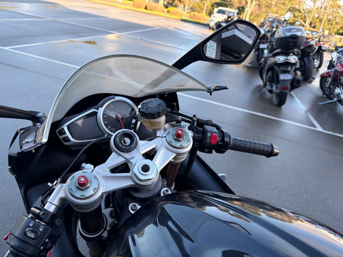 2014 TRIUMPH DAYTONA 675 SPORTS