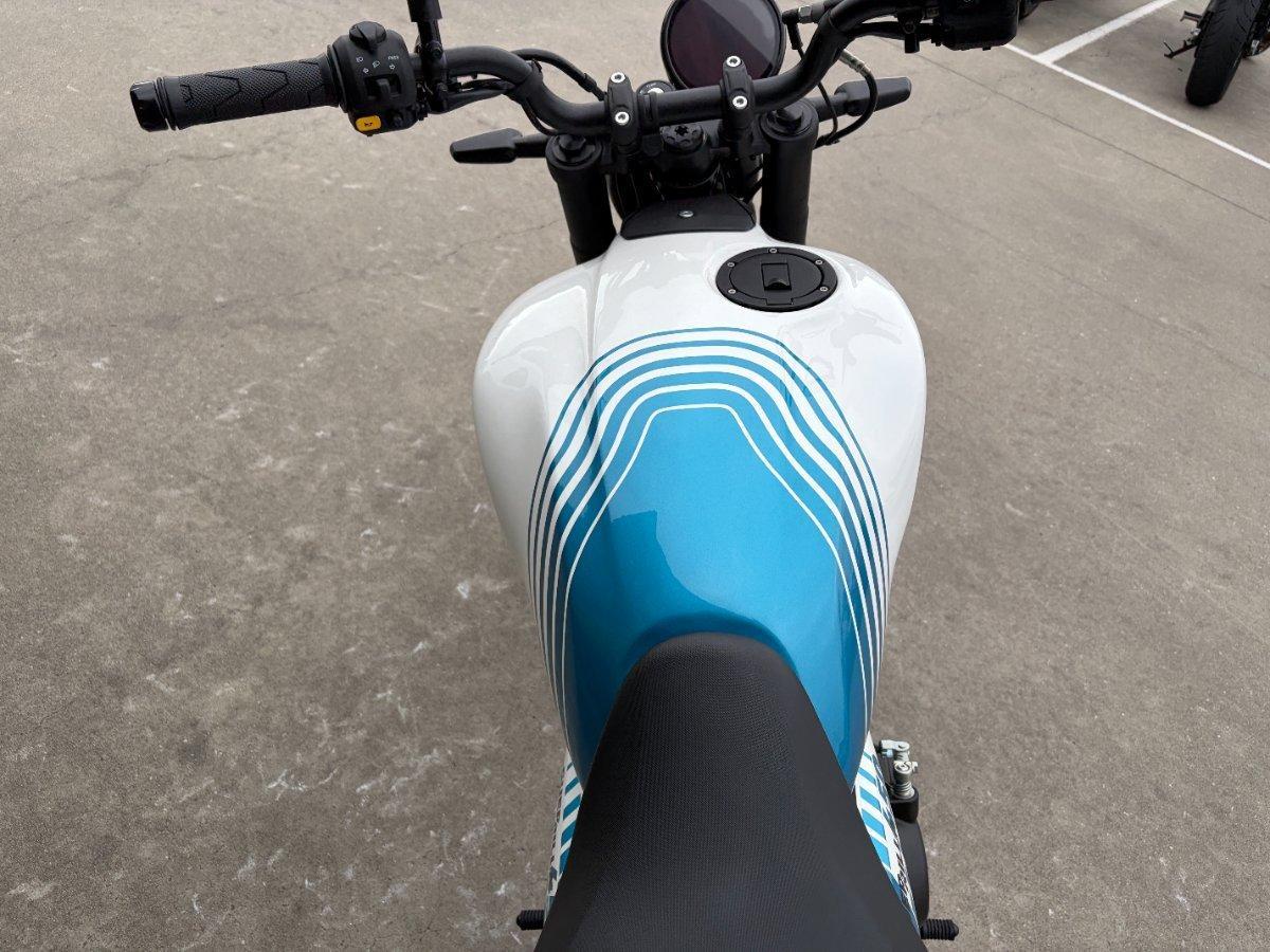 2026 ROYAL ENFIELD GUERILLA 450 ROAD