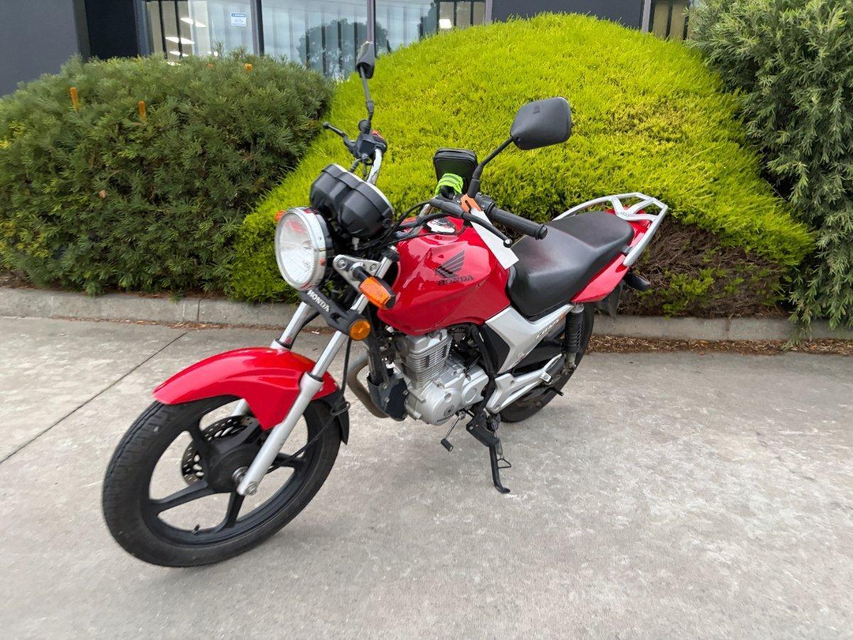 2018 HONDA CB125E ROAD