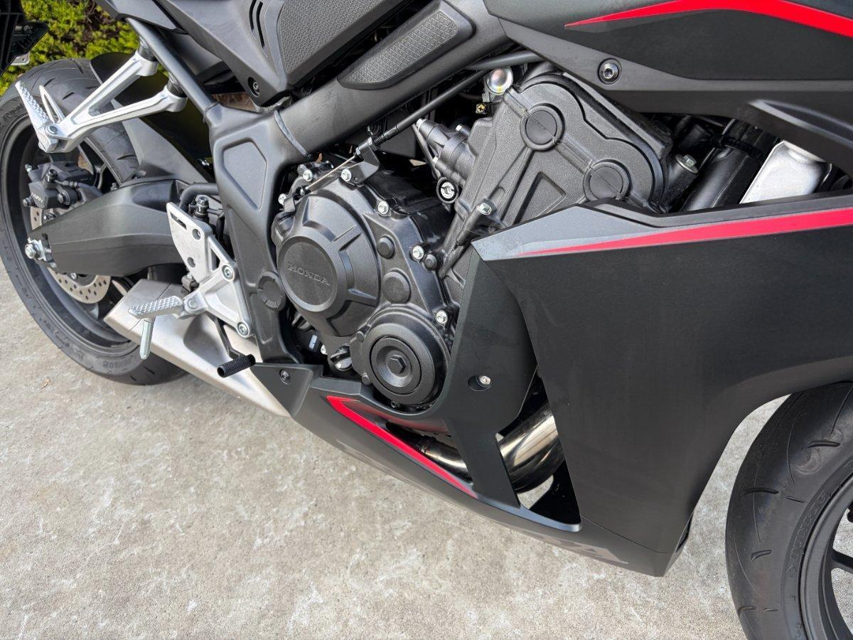 2025 HONDA CBR650R SPORTS