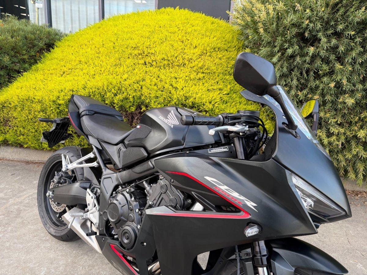 2025 HONDA CBR650R SPORTS