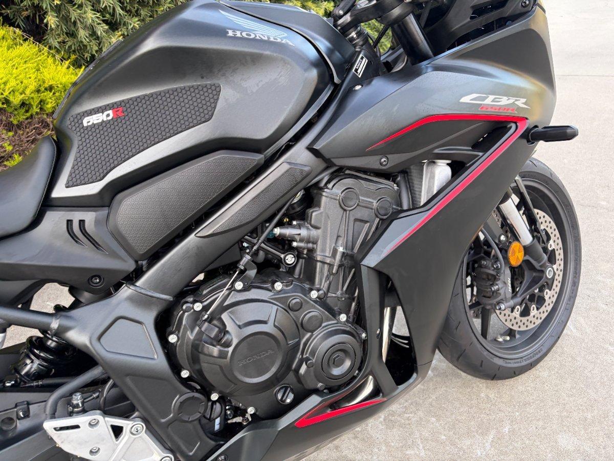 2025 HONDA CBR650R SPORTS