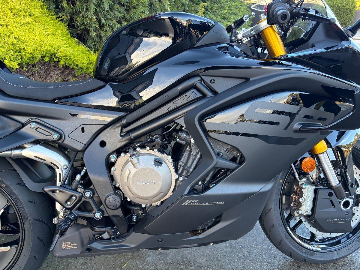 2026 CF MOTO 750 SR S ROAD