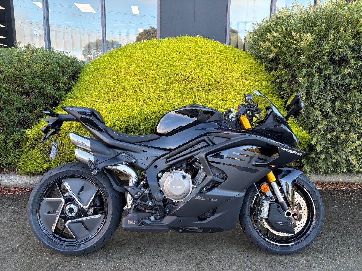 2026 CF MOTO 750 SR S ROAD