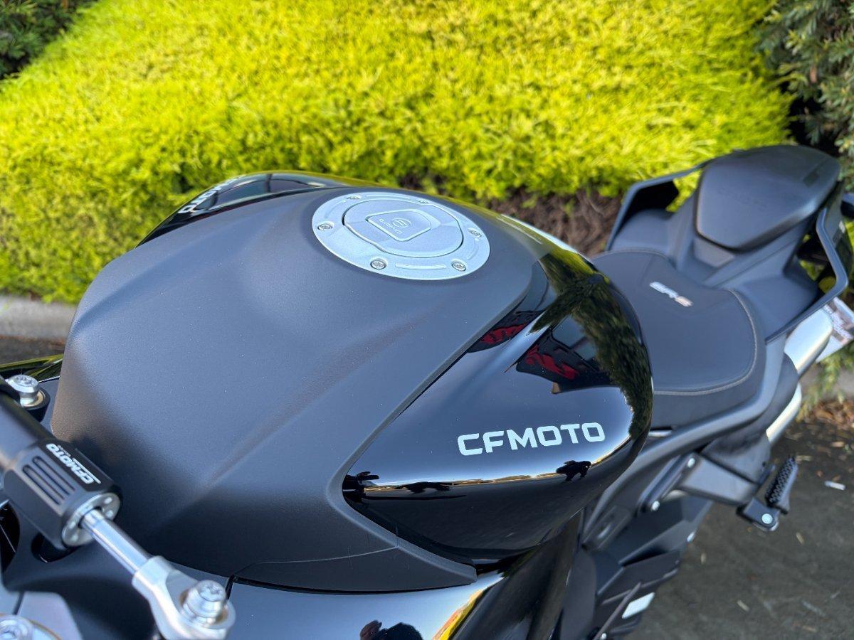 2026 CF MOTO 750 SR S ROAD