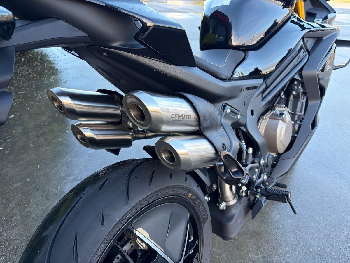 2026 CF MOTO 750 SR S ROAD