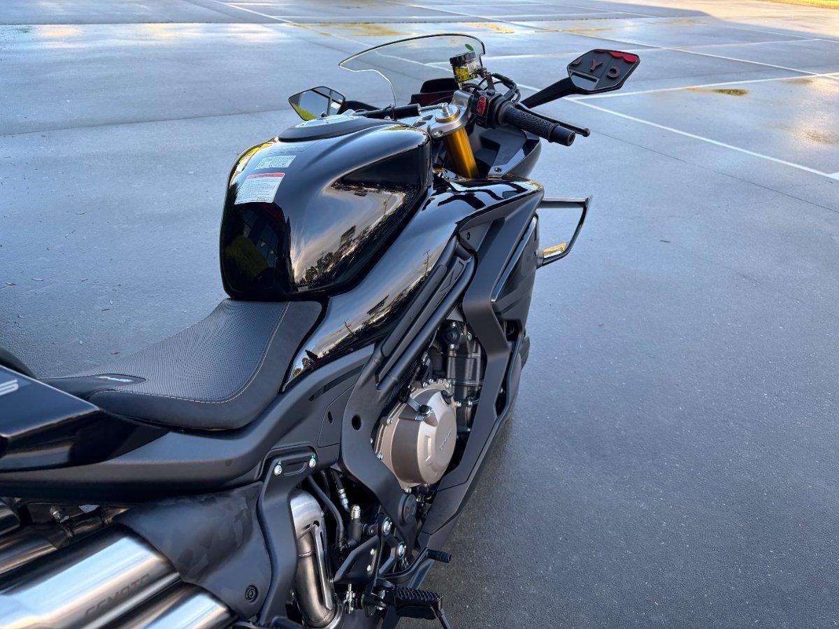 2026 CF MOTO 750 SR S ROAD
