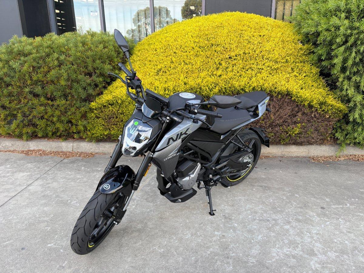 2026 CF MOTO 300 NK ABS ROAD