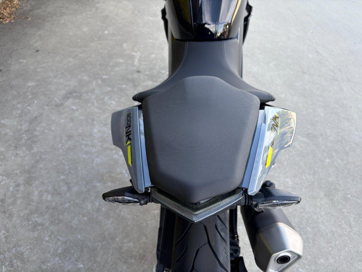 2026 CF MOTO 300 NK ABS ROAD