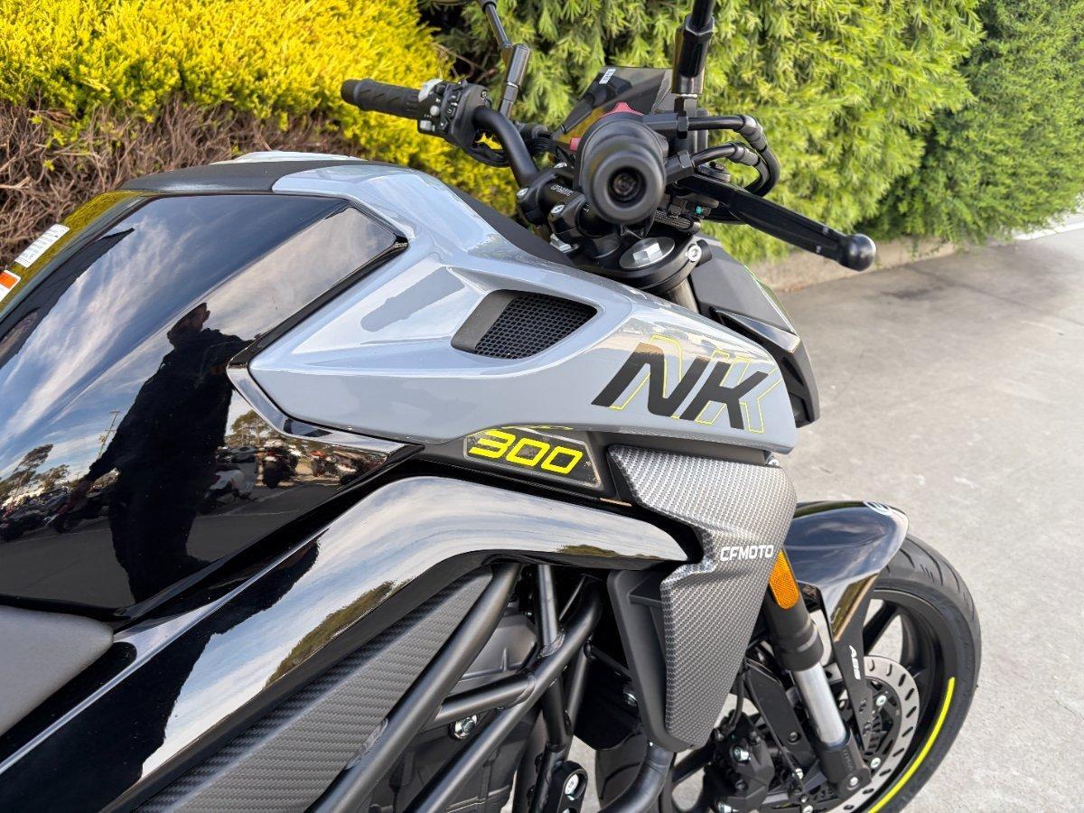 2026 CF MOTO 300 NK ABS ROAD