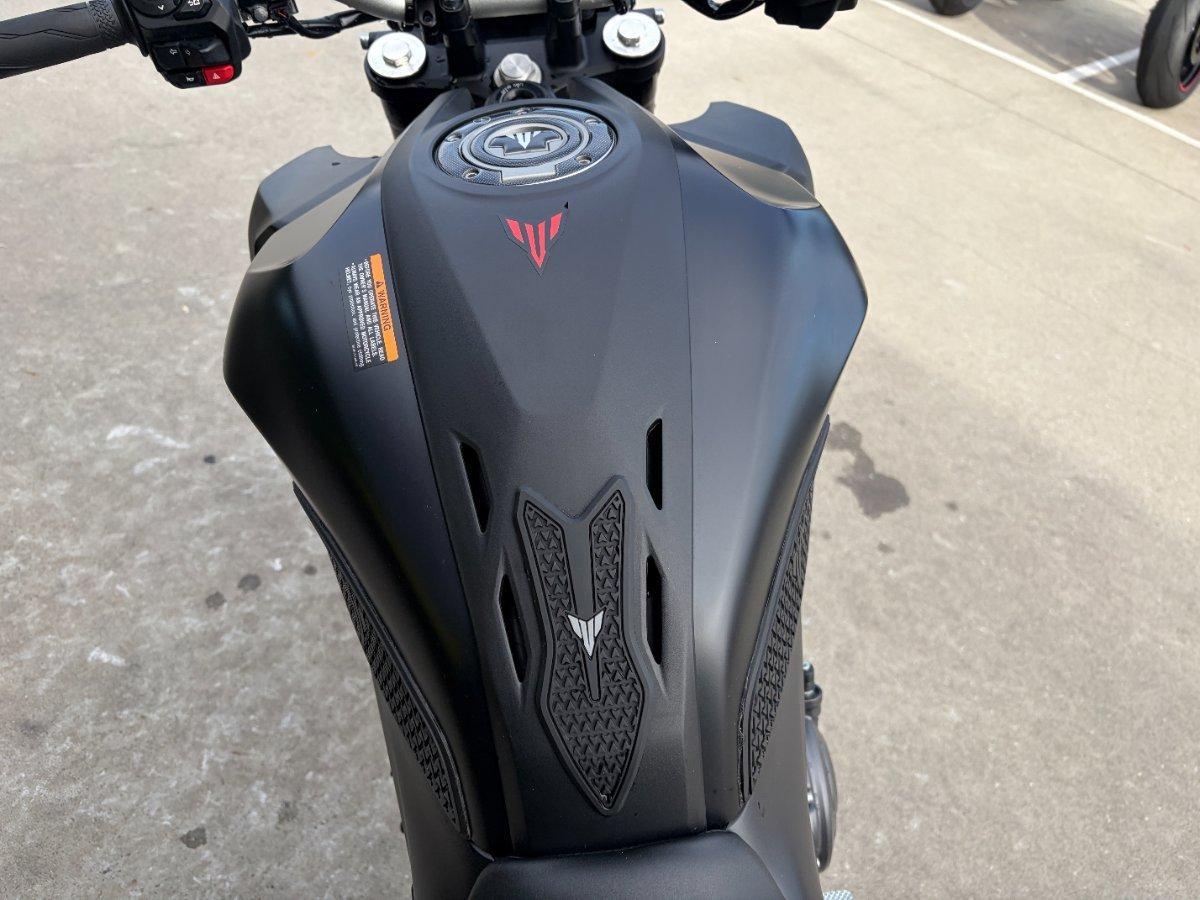 2025 YAMAHA MT-07 LAMS (ABS) ROAD