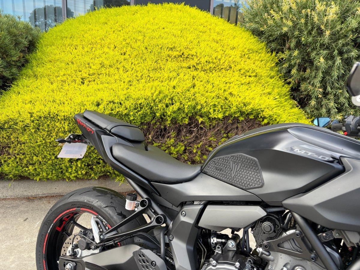 2025 YAMAHA MT-07 LAMS (ABS) ROAD