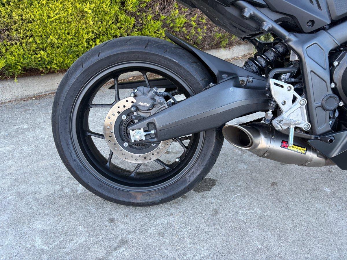 2025 HONDA CBR650R ABS SPORTS