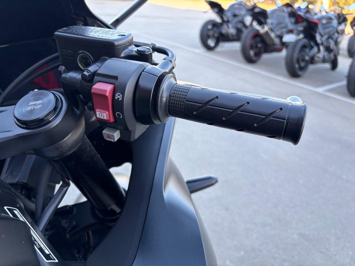 2025 HONDA CBR650R ABS SPORTS