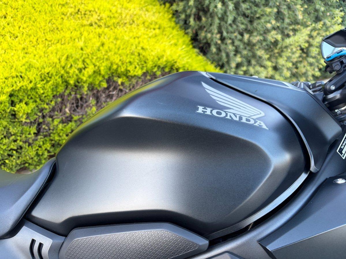 2025 HONDA CBR650R ABS SPORTS