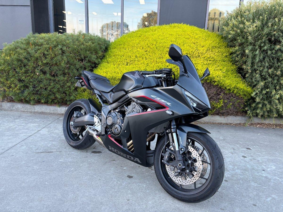 2025 HONDA CBR650R ABS SPORTS