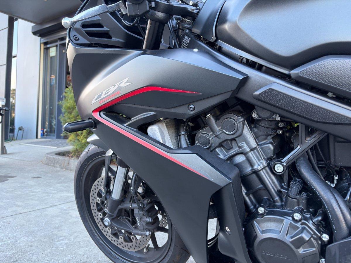 2025 HONDA CBR650R ABS SPORTS