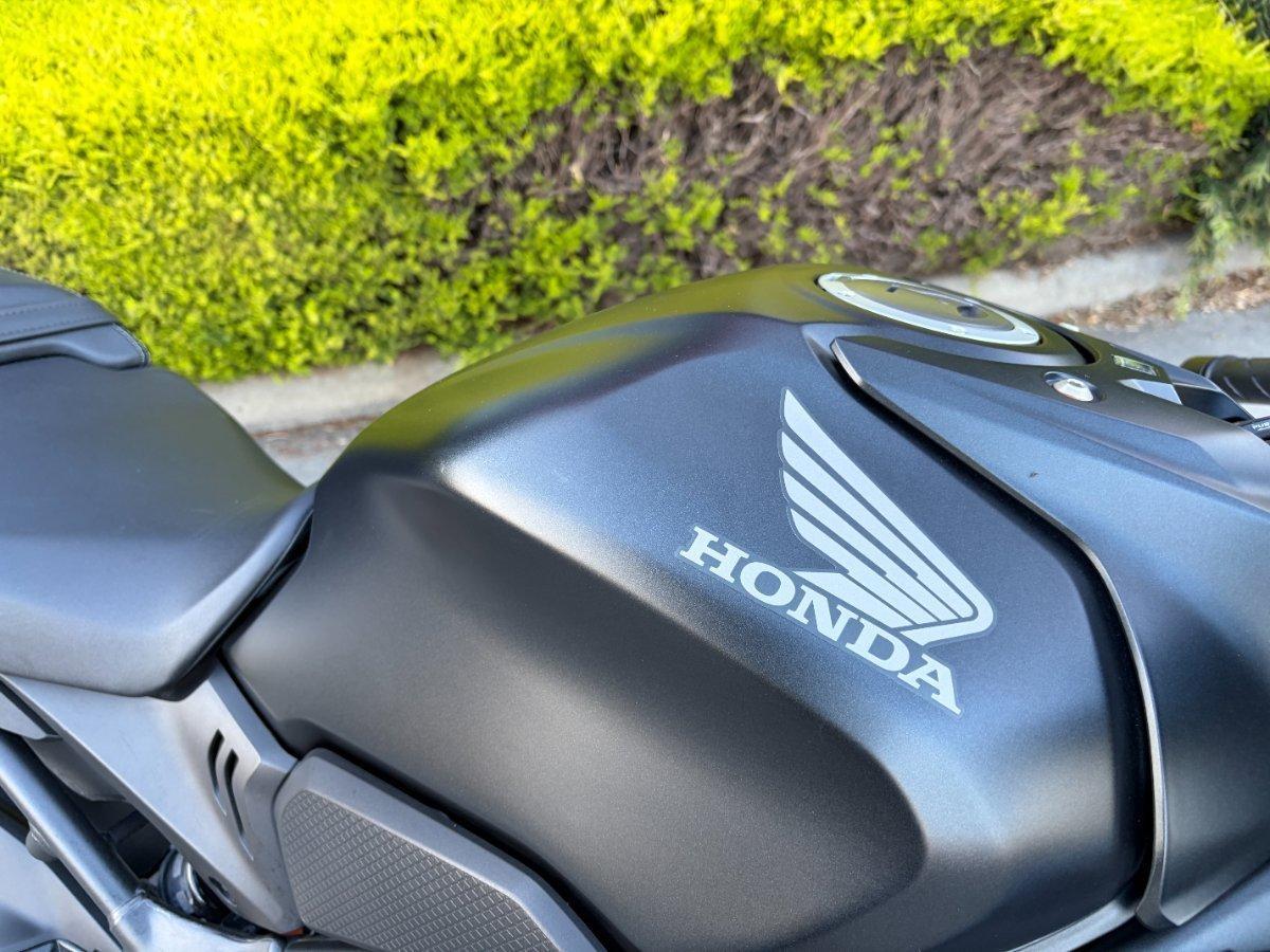 2025 HONDA CBR650R ABS SPORTS