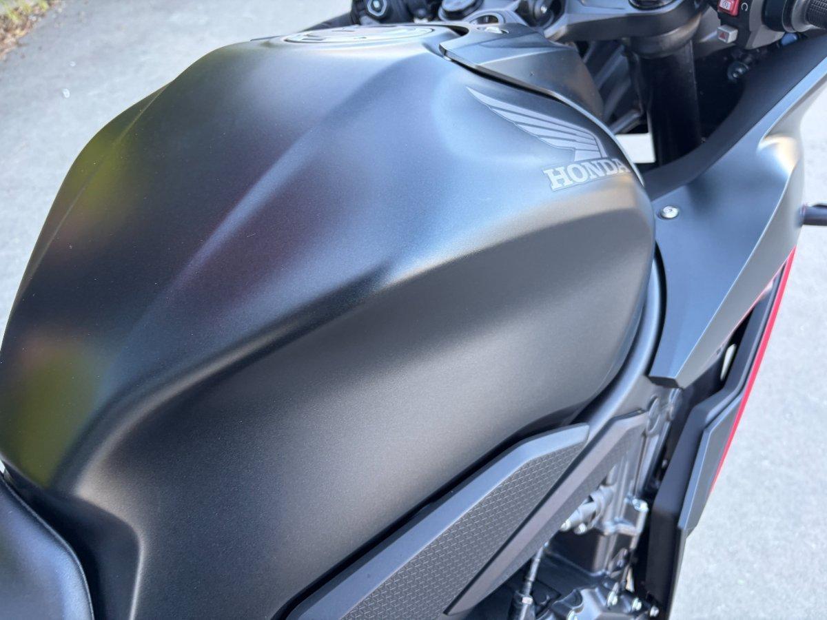 2025 HONDA CBR650R ABS SPORTS